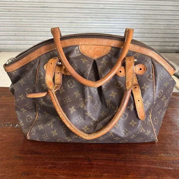Louis Vuitton Tivoli GM Monogram Satchel with Tan Accents - Picture 1 of 11